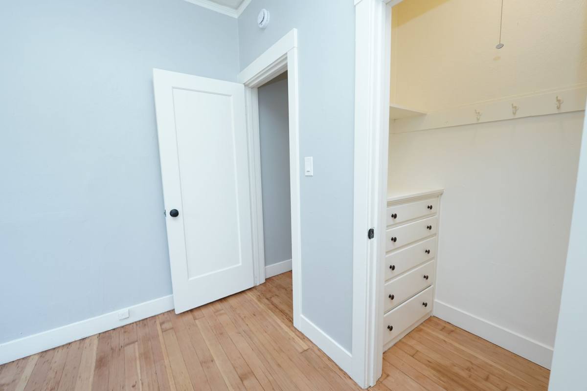Apartment for rent at 2210 I St, Sacramento, CA 95816
