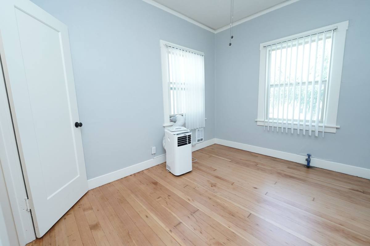 Apartment for rent at 2210 I St, Sacramento, CA 95816