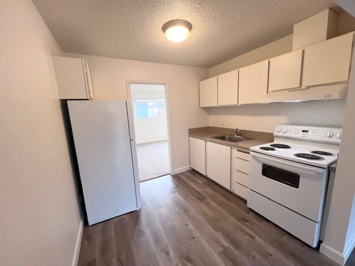 Apartment for rent at 2946 SE Harrison St, Portland, OR 97222