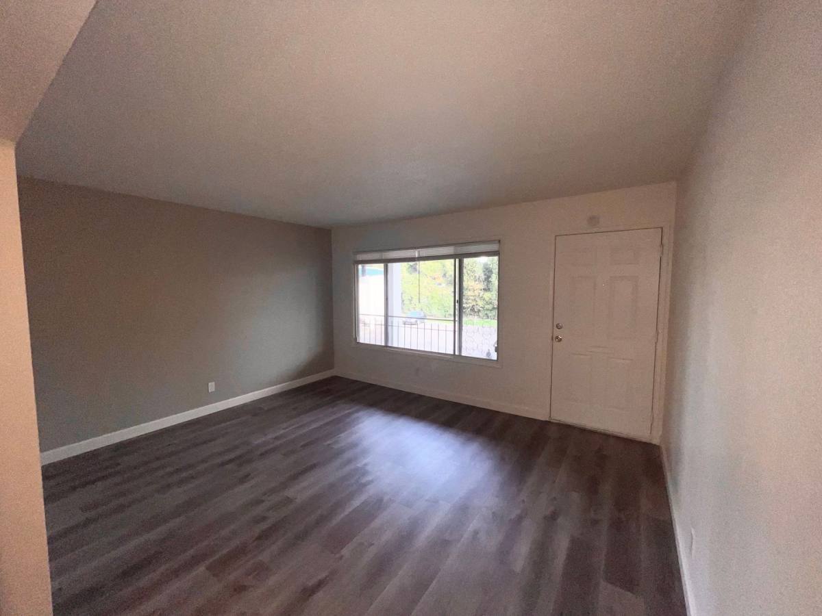 Apartment for rent at 2946 SE Harrison St, Portland, OR 97222