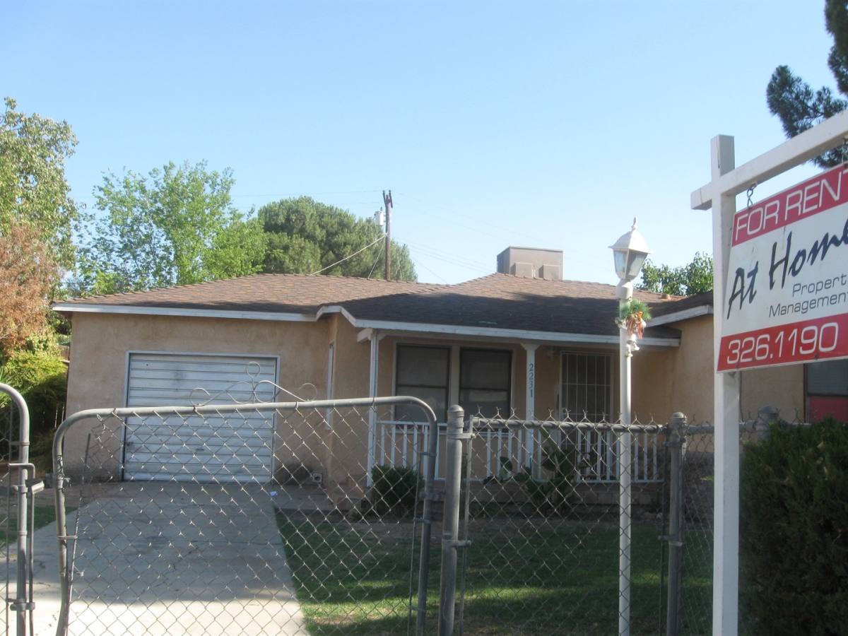House for rent at 2231 Elton Ave, Bakersfield, CA 93306