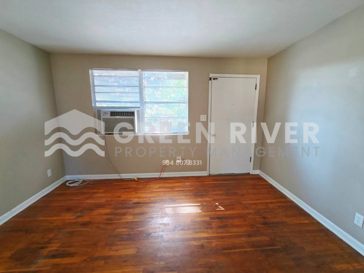 Apartment for rent at 11620 Charlie Rd, Jacksonville, FL 32218