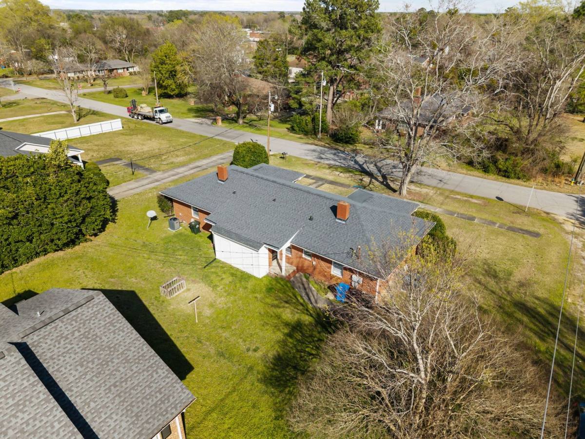House for rent at 1208 S 9th St, Lillington, NC 27546