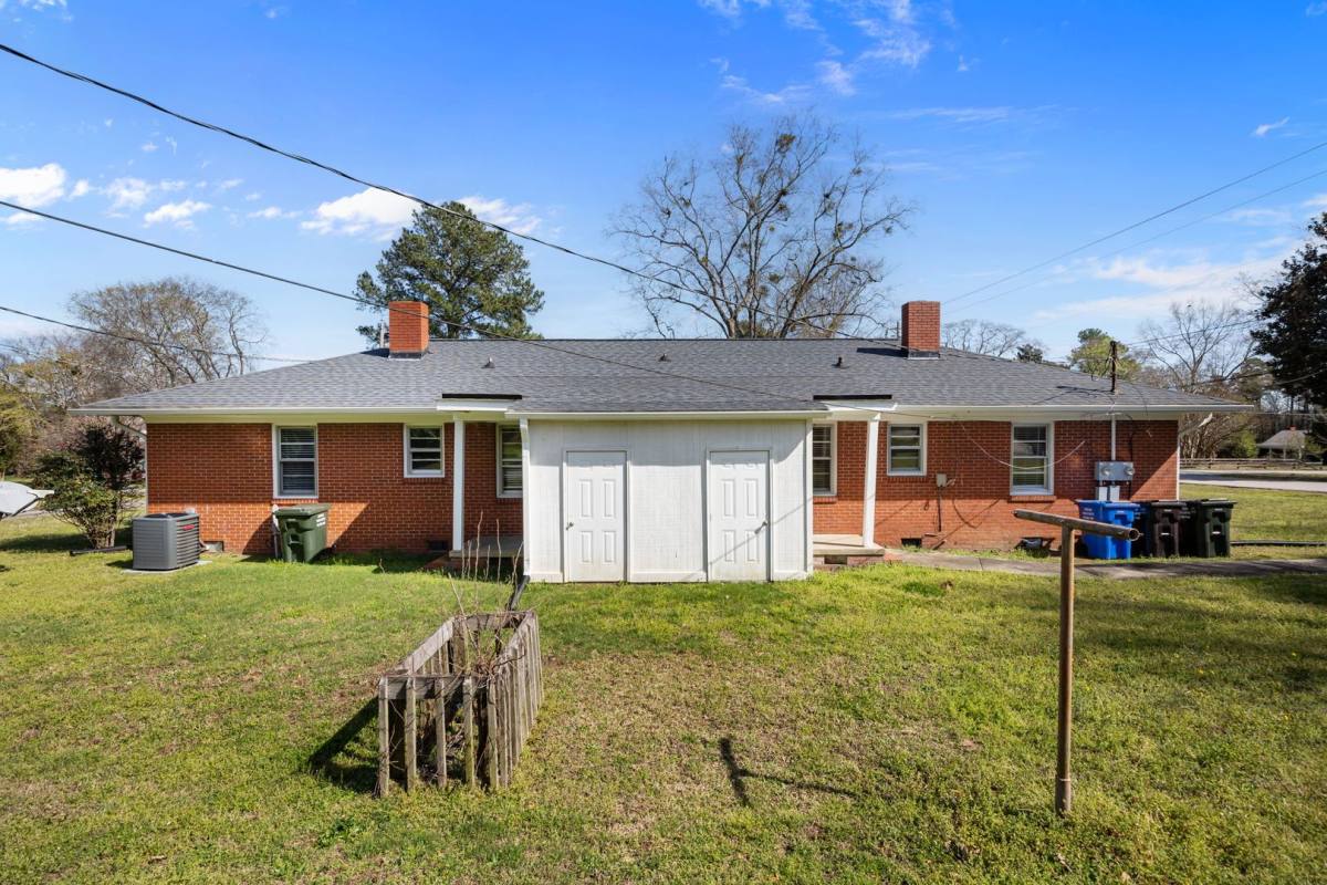 House for rent at 1208 S 9th St, Lillington, NC 27546