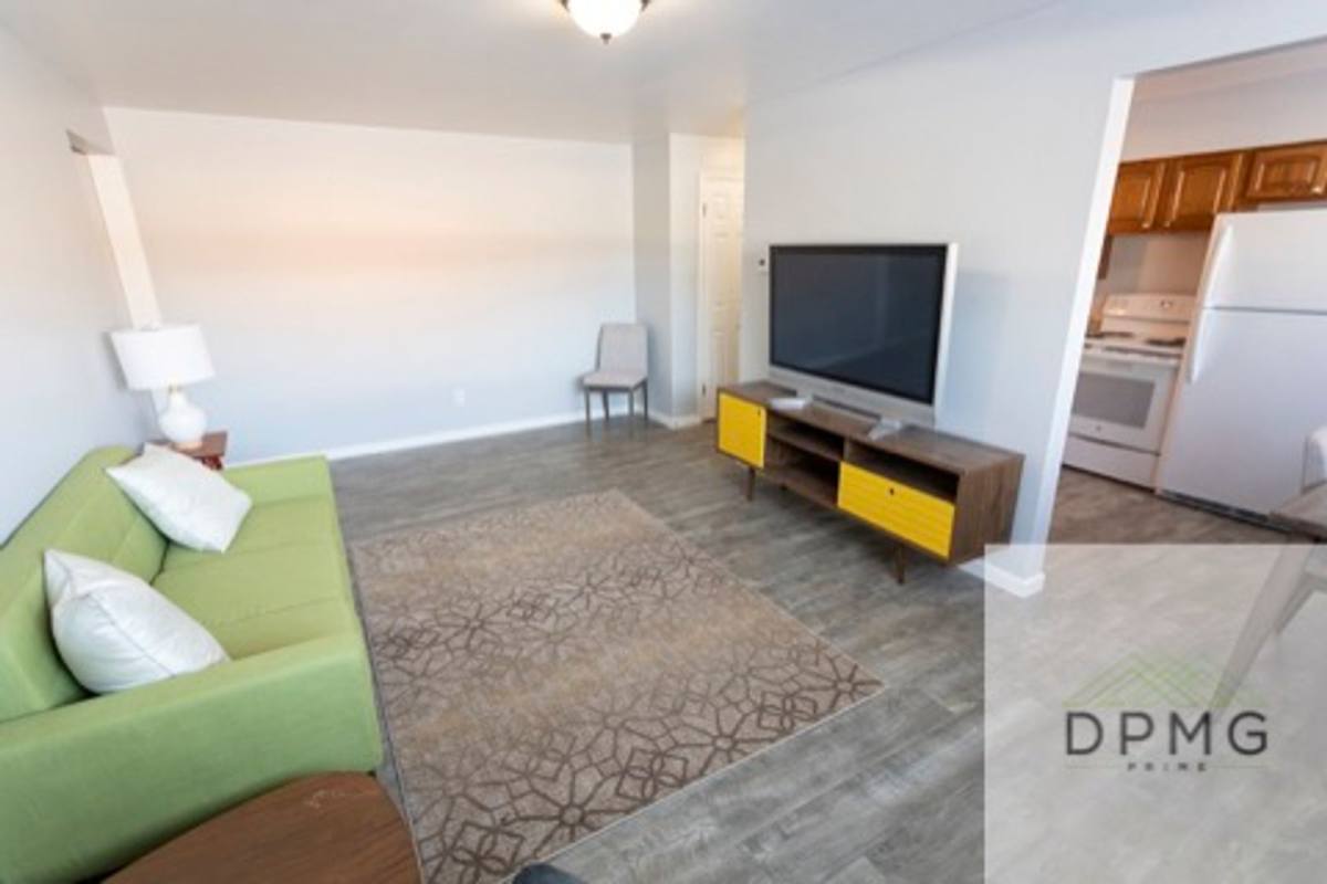 Apartment for rent at 2917 Harwick Dr, Lansing, MI 48917