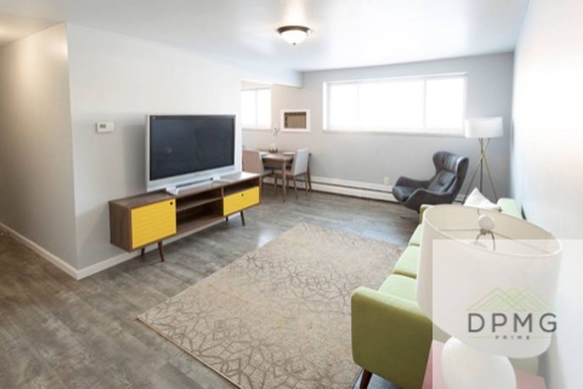 Apartment for rent at 2917 Harwick Dr, Lansing, MI 48917