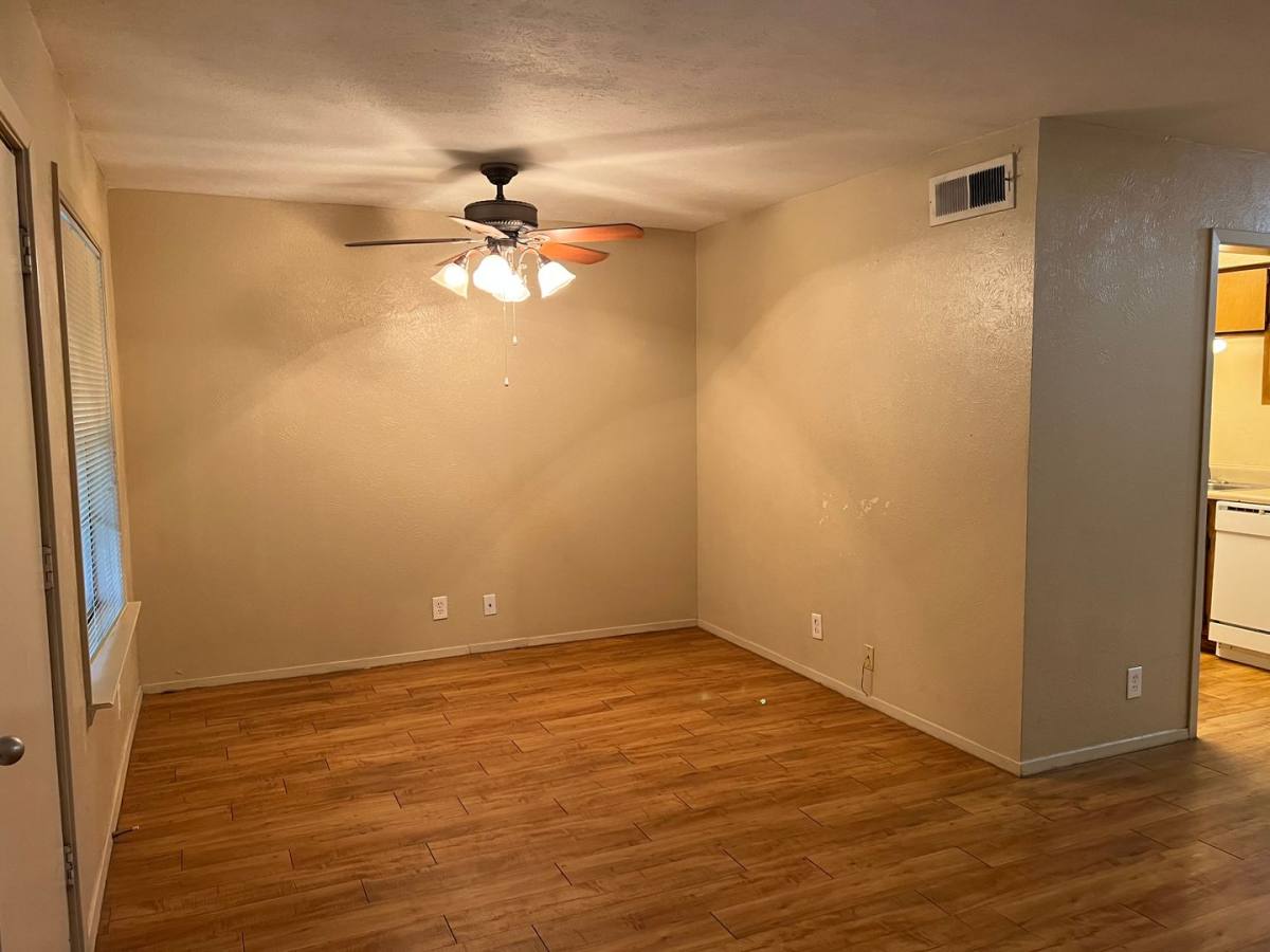 Apartment for rent at 1115 N Austin St, Denton, TX 76201