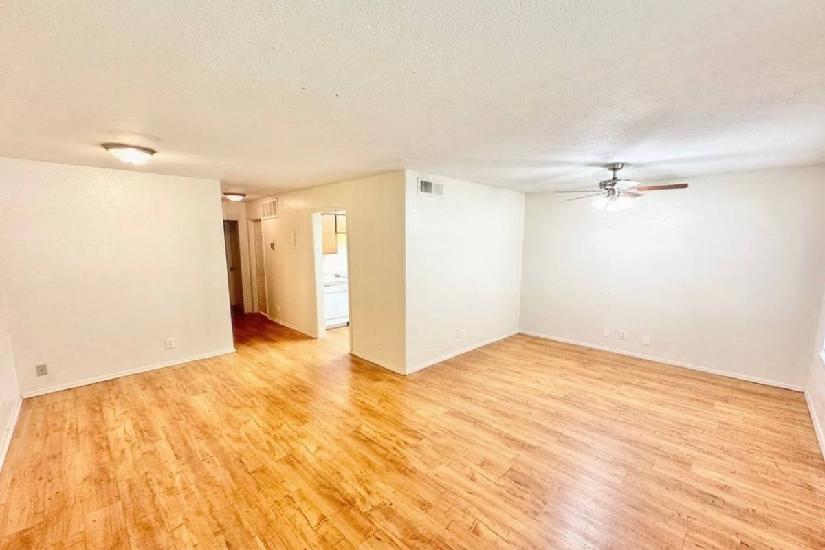 Apartment for rent at 1115 N Austin St, Denton, TX 76201