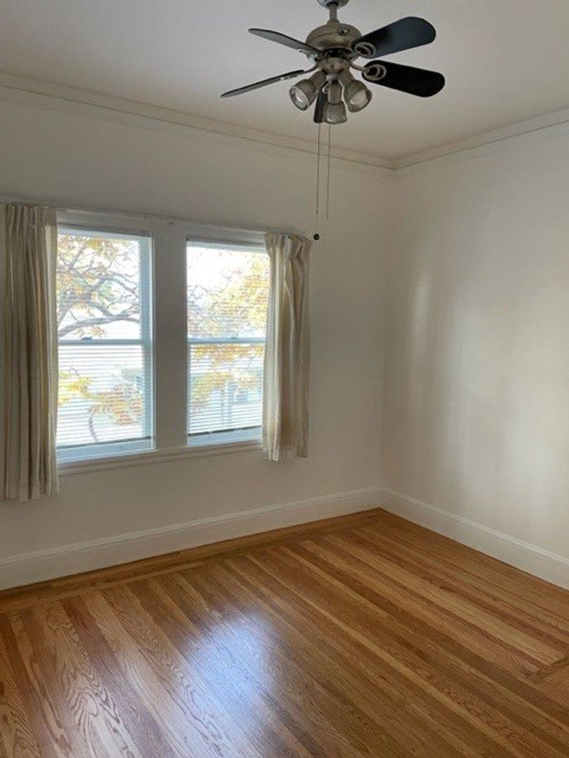 Apartment for rent at 725 Central Ave, Alameda, CA 94501