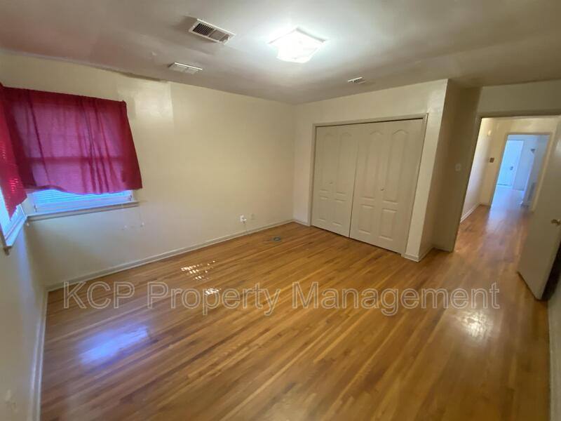 House for rent at 1218 N D St, Fort Smith, AR 72901