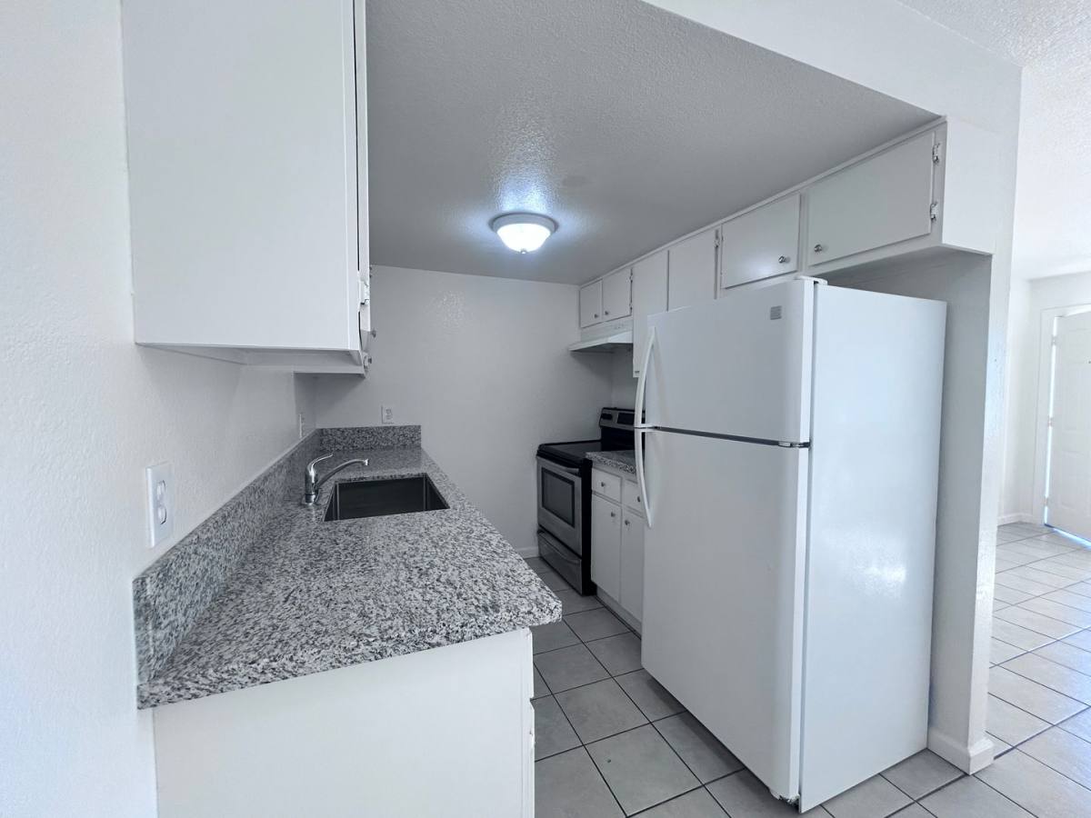Apartment for rent at 2777-2783 Meadowview Rd, Sacramento, CA 95832