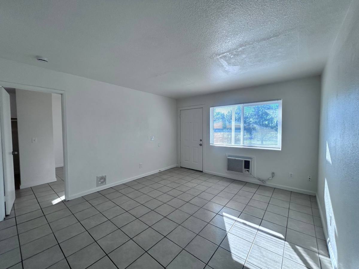 Apartment for rent at 2777-2783 Meadowview Rd, Sacramento, CA 95832