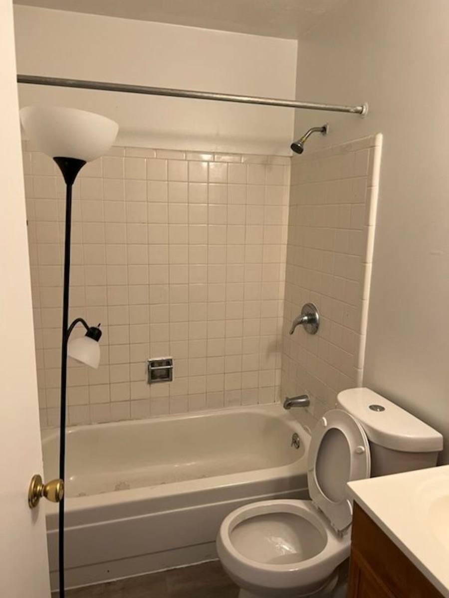 Apartment for rent at 1727-1733 Garden Lane, Cincinnati, OH 45237