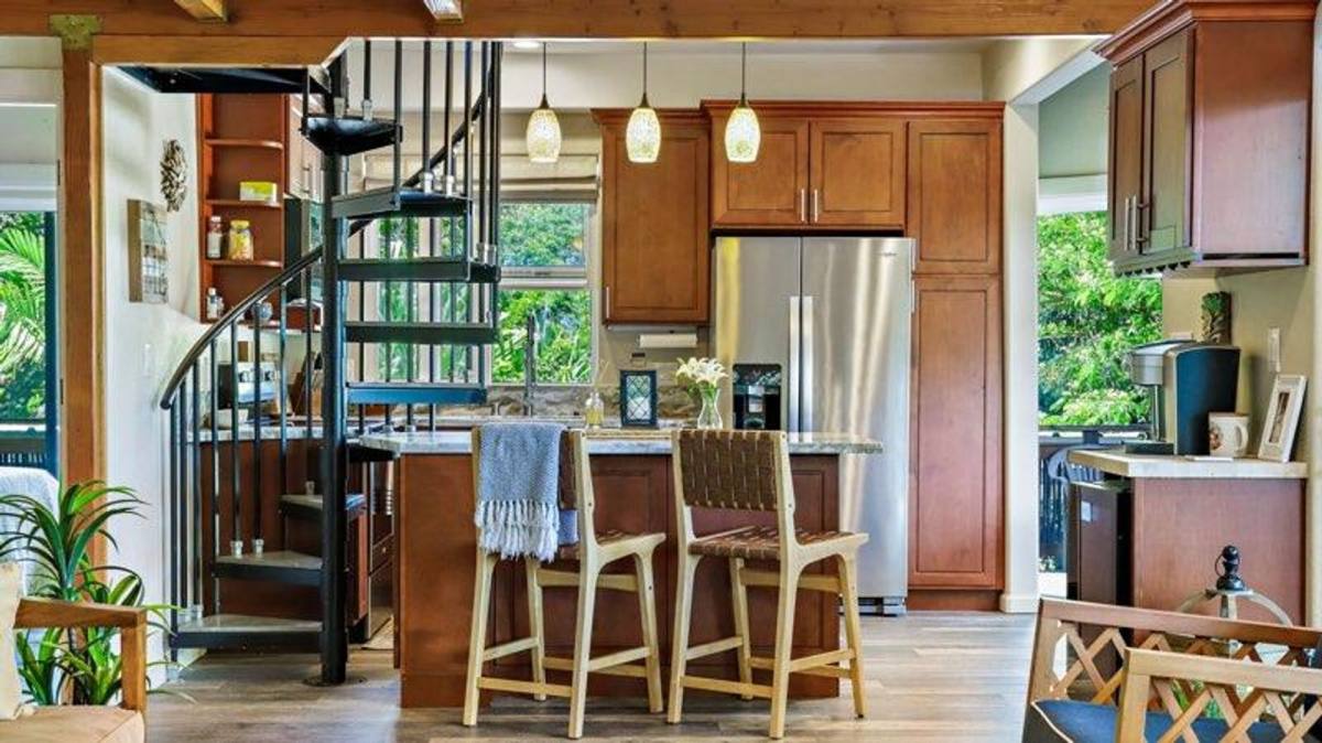 Apartment for rent at 66-084A Waialua Beach Rd, Haleiwa, HI 96712
