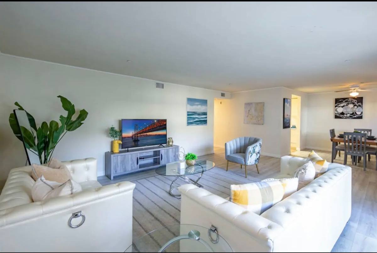 Condo for rent at 70 N Catalina Ave, Pasadena, CA 91106
