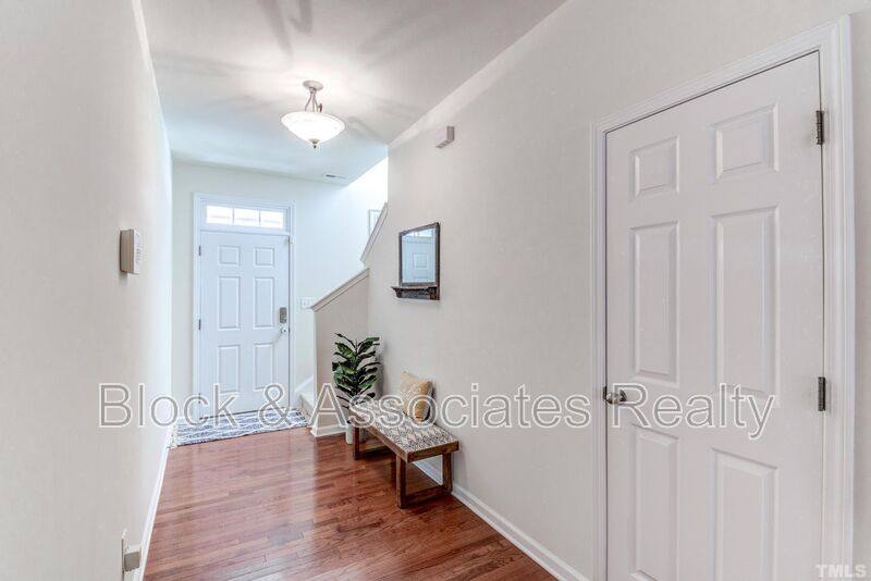 Townhouse for rent at 708 Mardonie Reach Lane, Cary, NC 27519