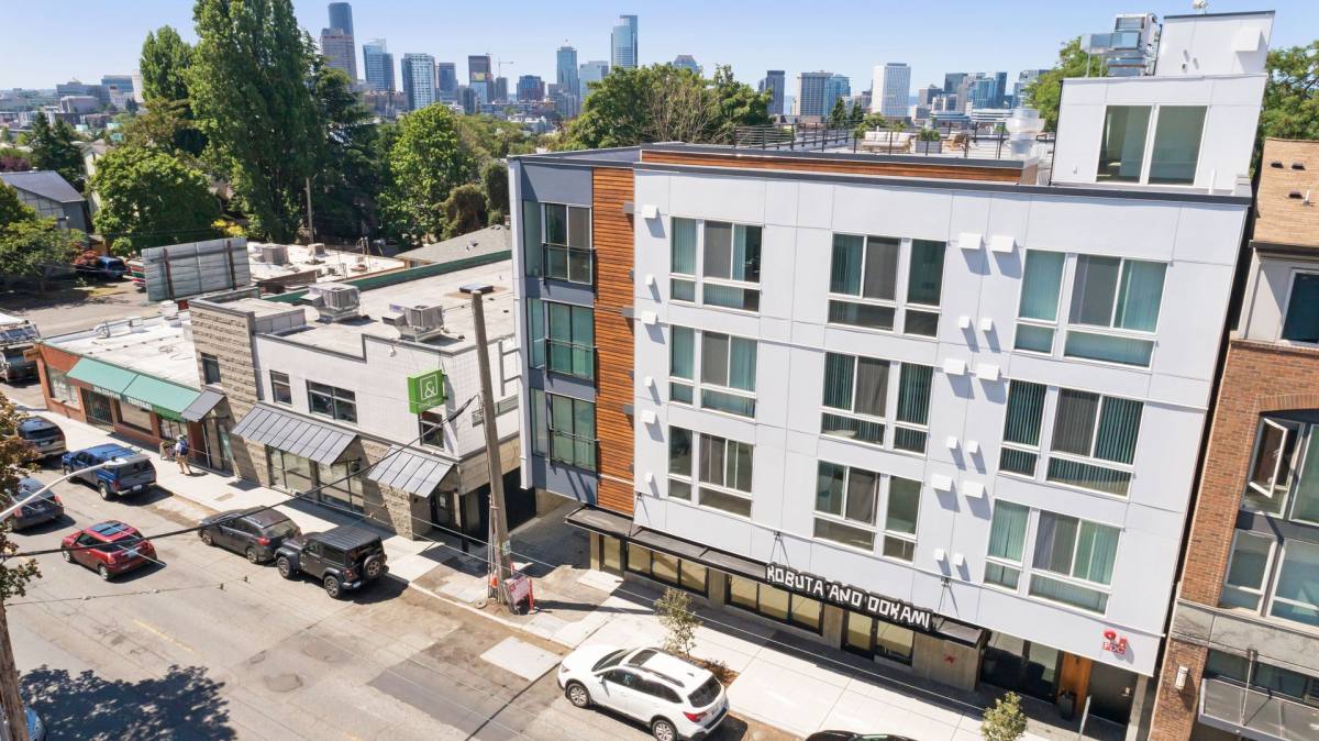 Apartment for rent at 121 15th Ave E, Seattle, WA 98112