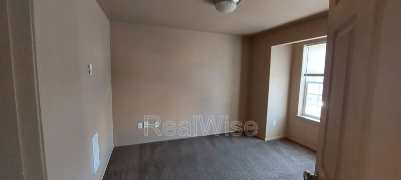 Townhouse for rent at 5719 NE 135th Ave, Vancouver, WA 98682