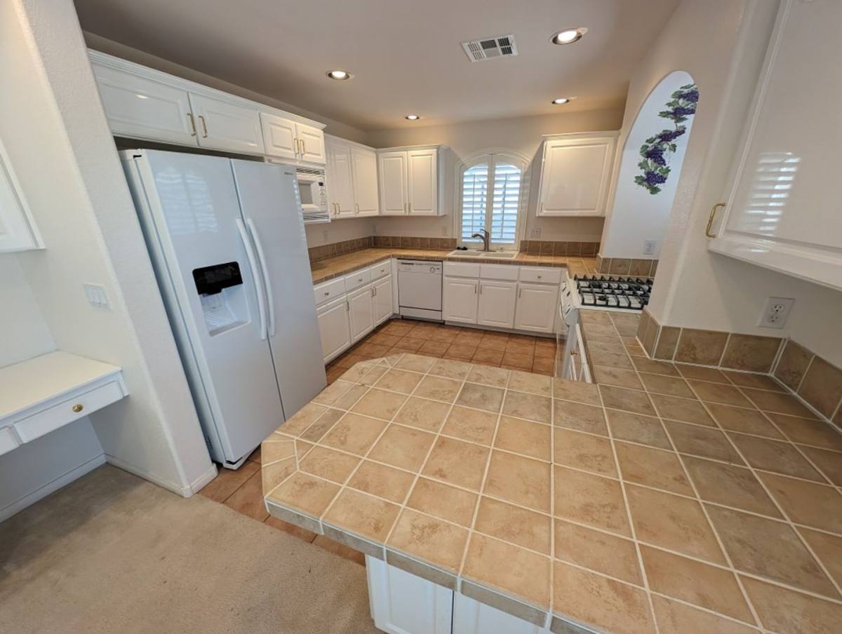 House for rent at 10900 Royal Highlands St, Las Vegas, NV 89141