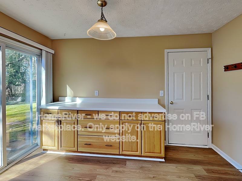 House for rent at 1155 Winthrope Chase Dr, Alpharetta, GA 30009