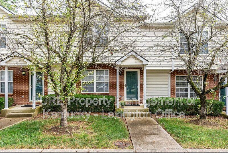Townhouse for rent at 804 Wabarto Way, Nicholasville, KY 40356