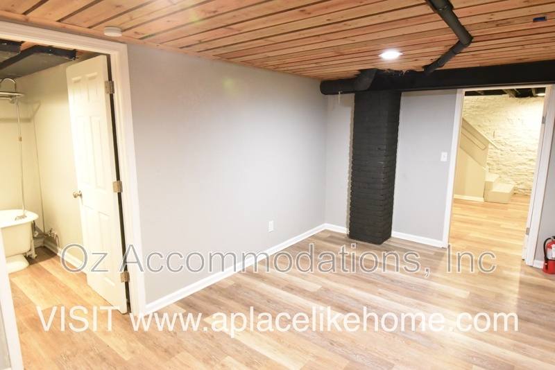 Apartment for rent at 3809 Washington St #B, Kansas City, MO 64111