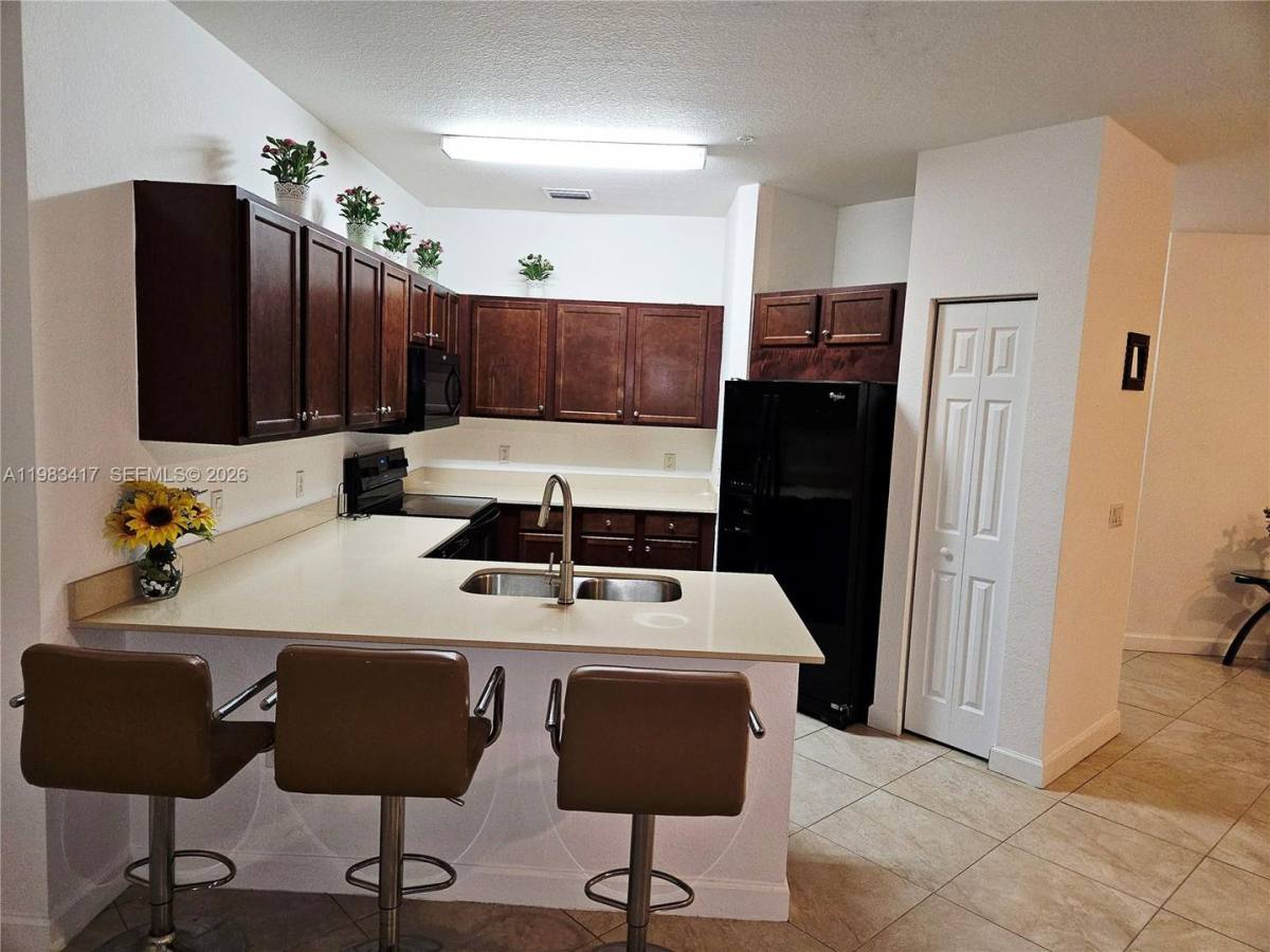 Apartment for rent at 290 NW 109th Ave, Miami, FL 33172