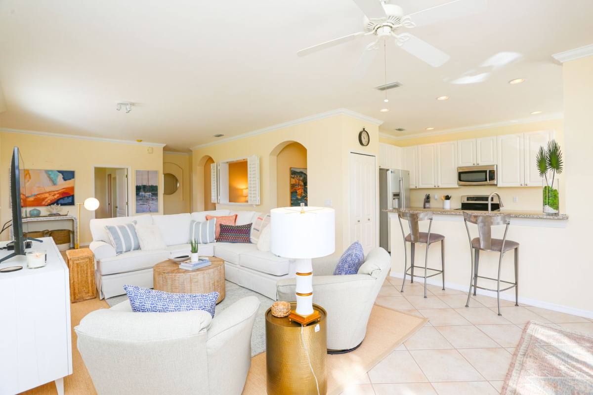 Condo for rent at 8981 Palmas Grandes Blvd, Bonita Springs, FL 34135