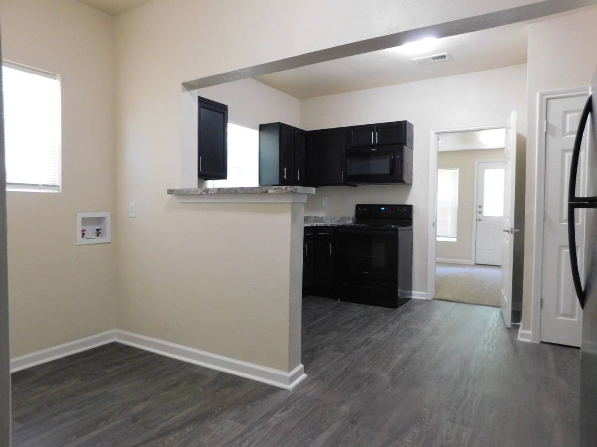 Apartment for rent at 1814 B Hunt St, Commerce, TX 75428