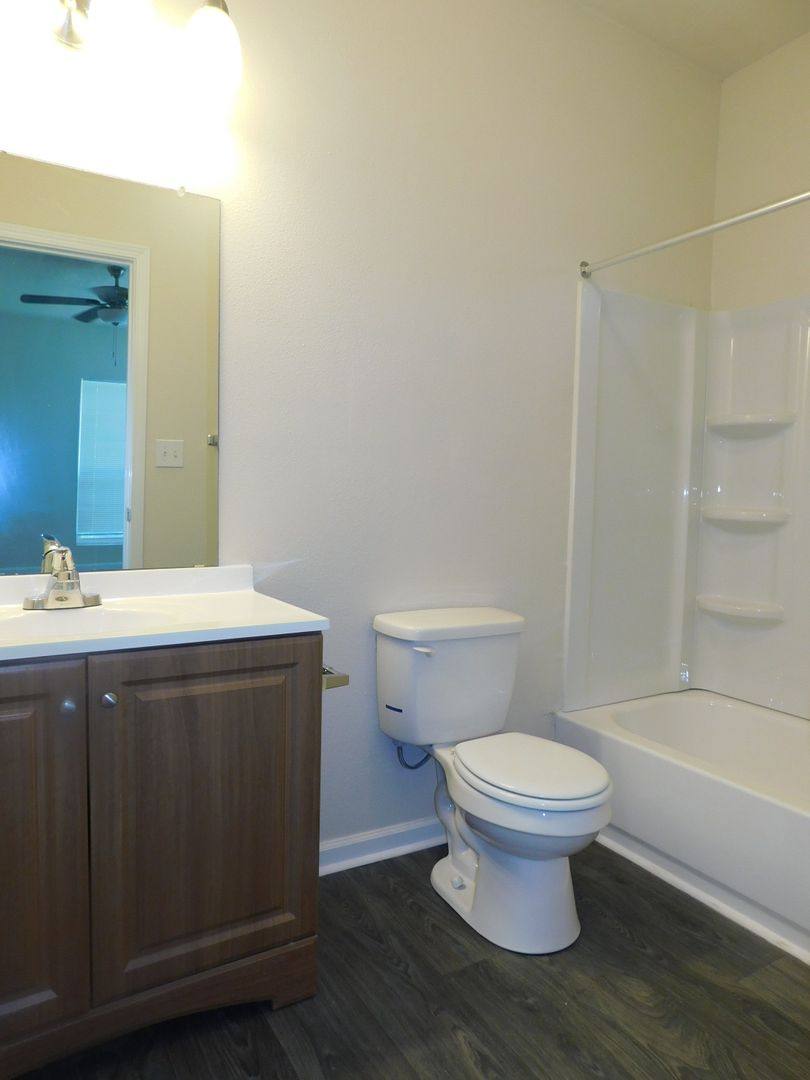 Apartment for rent at 1814 B Hunt St, Commerce, TX 75428