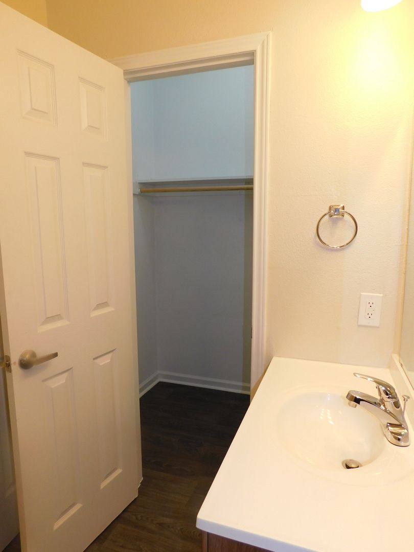 Apartment for rent at 1814 B Hunt St, Commerce, TX 75428