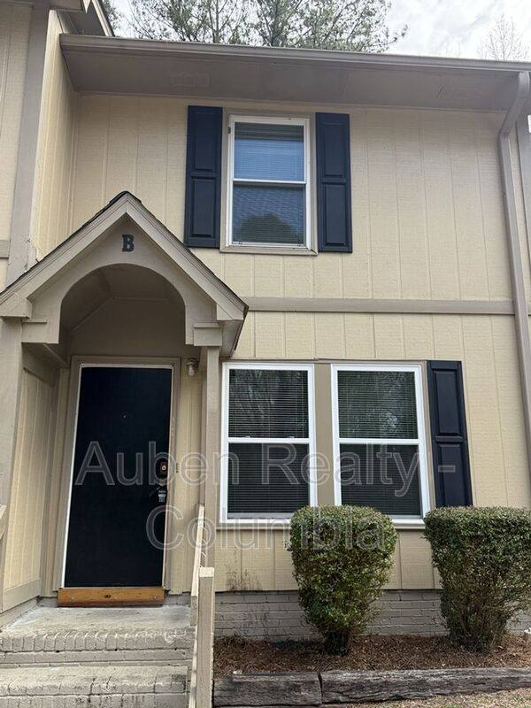 Townhouse for rent at 3606 Medical Dr #B, Columbia, SC 29203