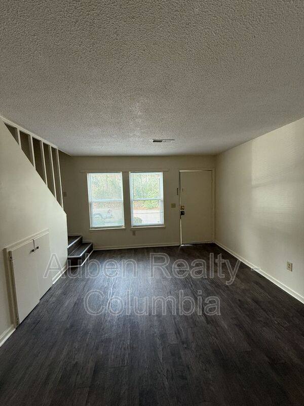 Townhouse for rent at 3606 Medical Dr #B, Columbia, SC 29203