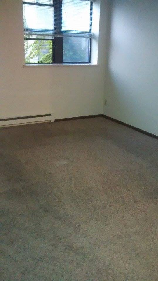 Apartment for rent at 411 S Wisconsin Dr, Jefferson, WI 53549