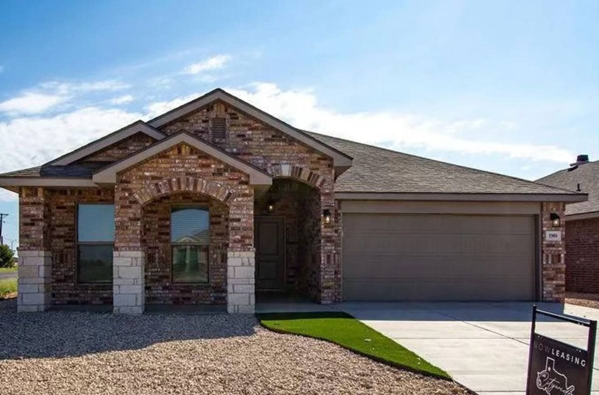 House for rent at 1912 Kirksey Ave, Lubbock, TX 79407
