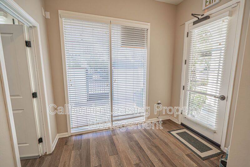 House for rent at 26266 Prima Way, Santa Clarita, CA 91350