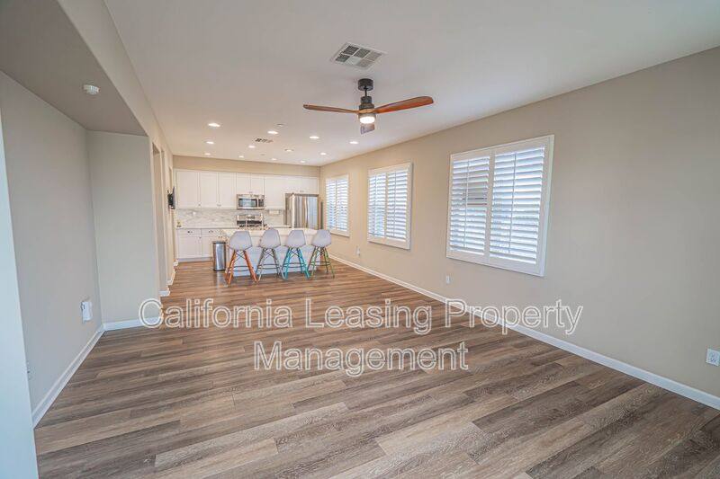 House for rent at 26266 Prima Way, Santa Clarita, CA 91350
