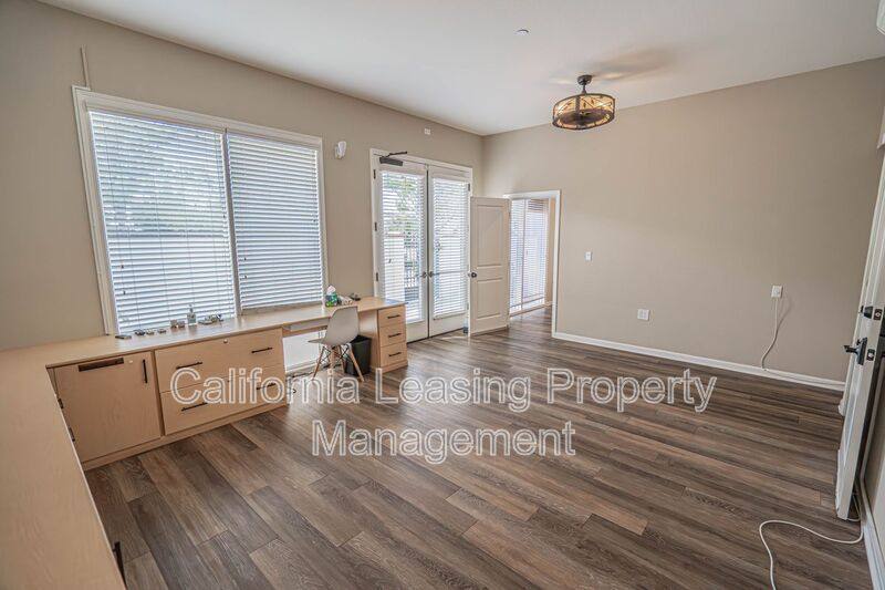 House for rent at 26266 Prima Way, Santa Clarita, CA 91350