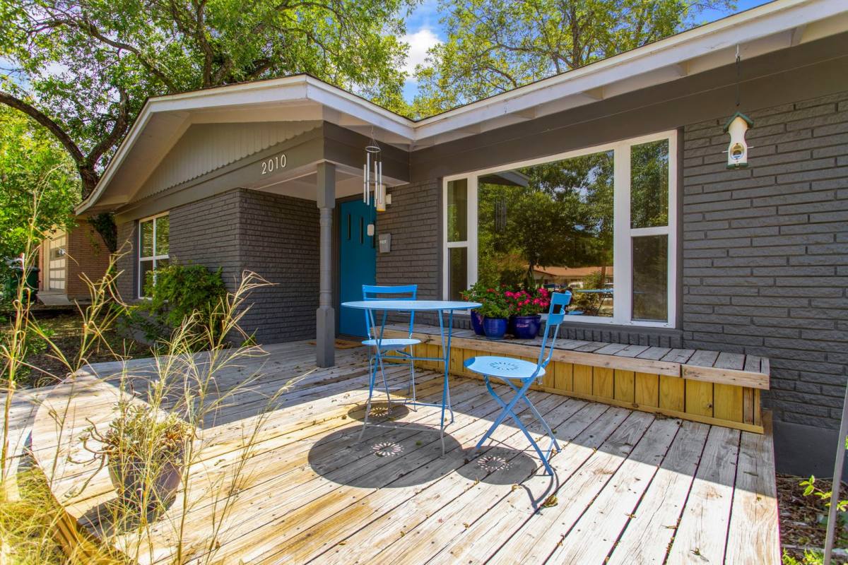 House for rent at 2010 Edgehill Dr, San Antonio, TX 78209