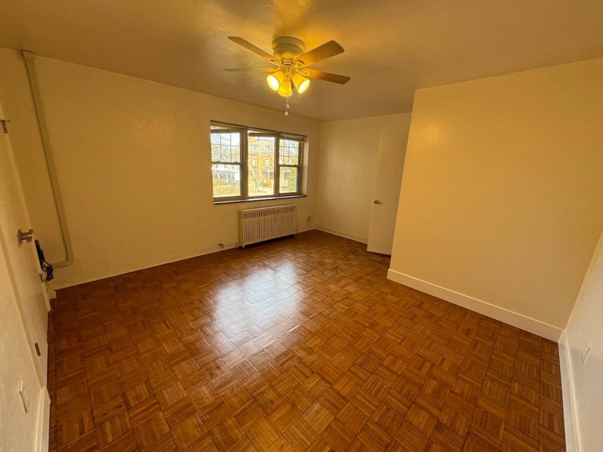 Apartment for rent at 5300 Fifth Ave, Pittsburgh, PA 15232