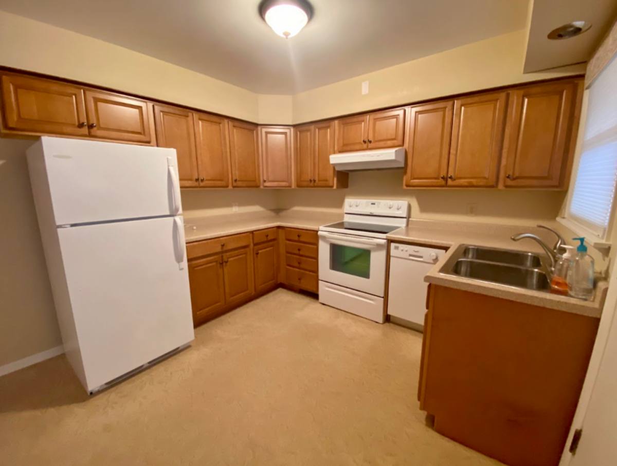 Apartment for rent at 5525 34th Ave, Moline, IL 61265