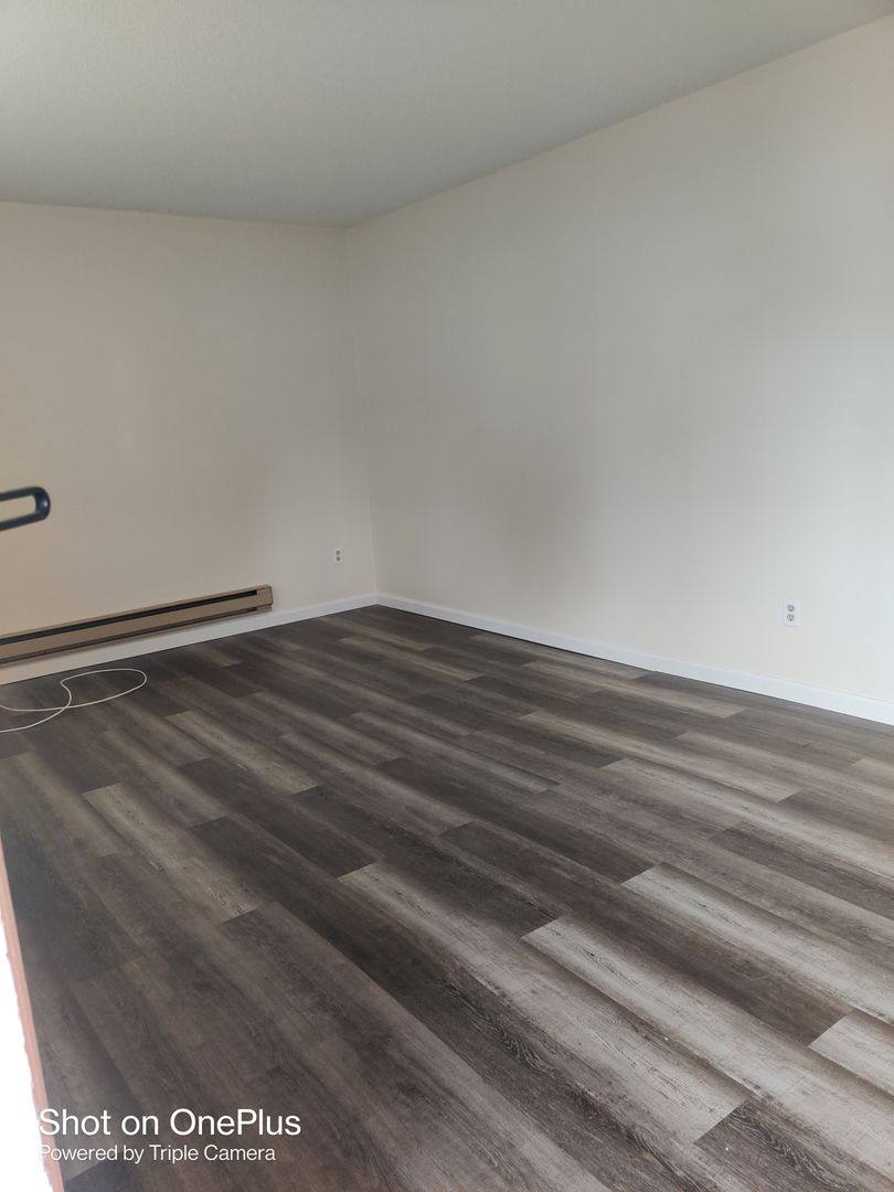 Apartment for rent at 26 & 32 Farragut St, Waterbury, CT 06705