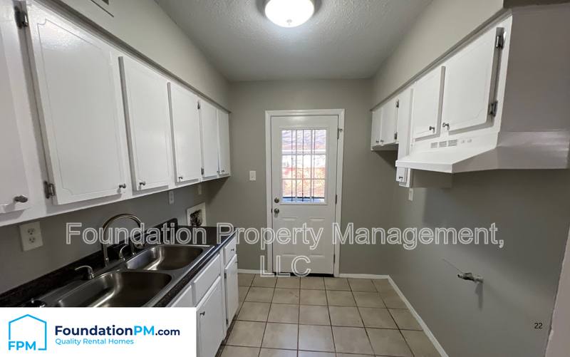 House for rent at 1129 Catalina Rd #1, Memphis, TN 38111