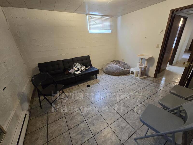 Apartment for rent at 520 NE Maple St #C, Pullman, WA 99163