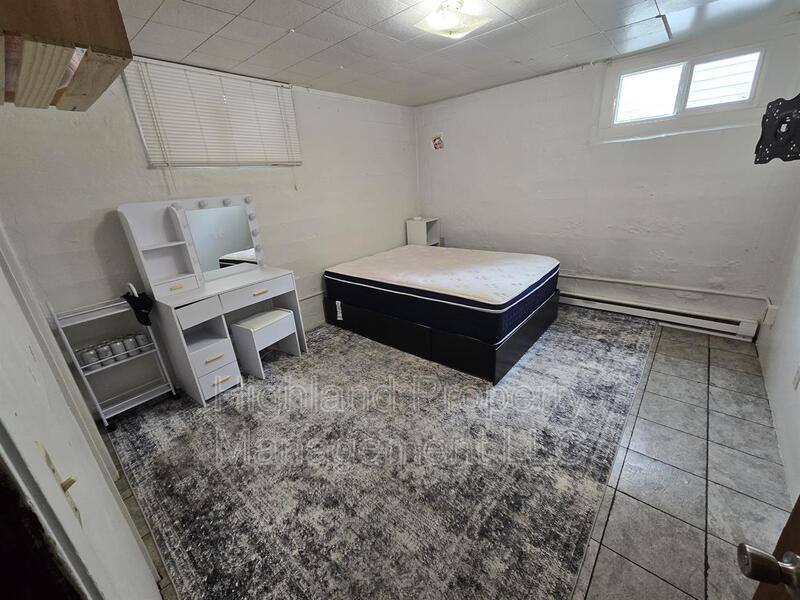 Apartment for rent at 520 NE Maple St #C, Pullman, WA 99163
