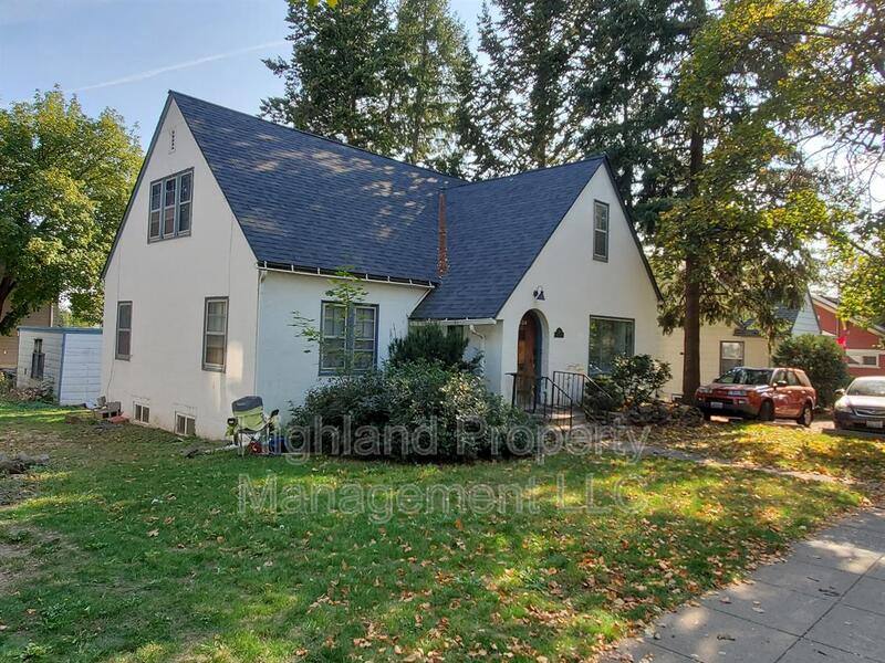 Apartment for rent at 520 NE Maple St #C, Pullman, WA 99163