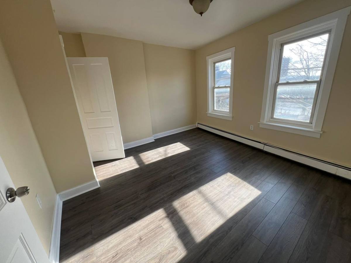 House for rent at 510 W Hanover St, Trenton, NJ 08608