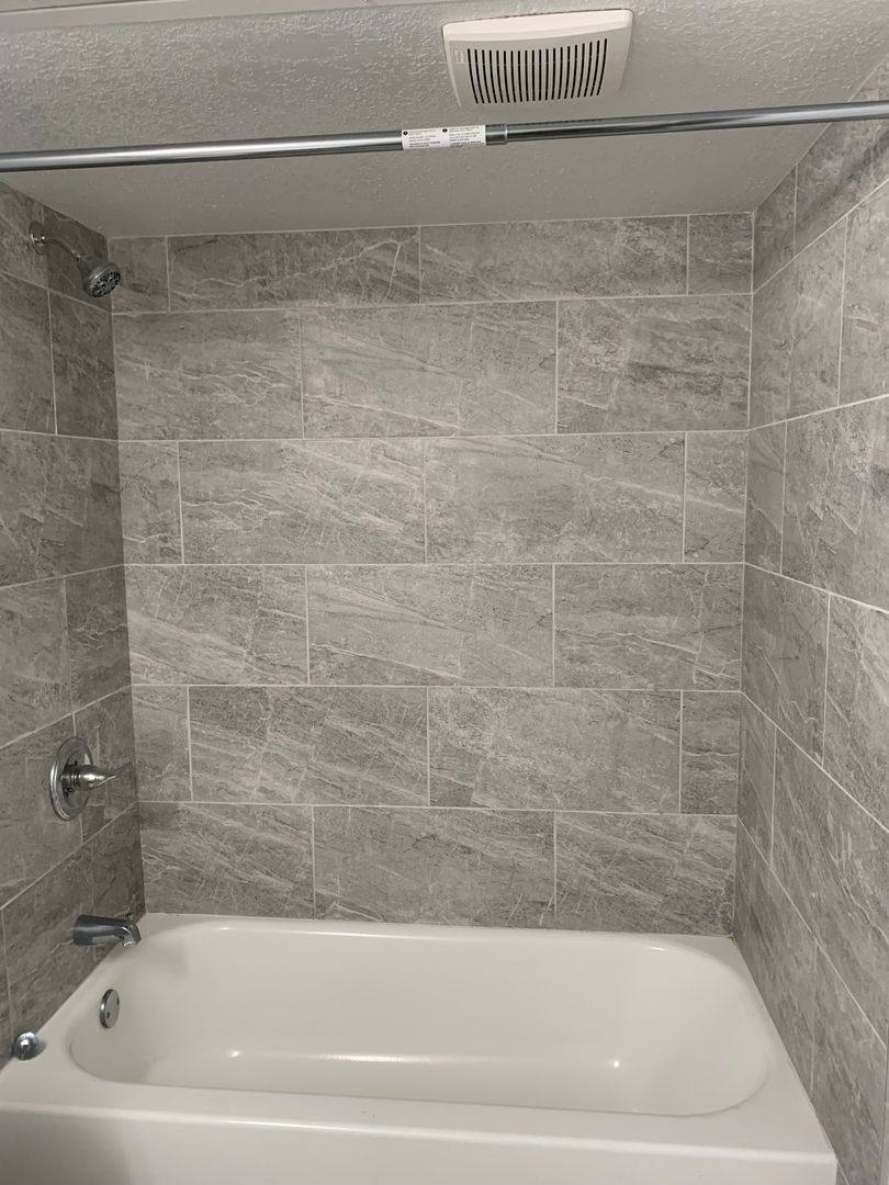 Apartment for rent at 3206 Green Tee Dr, Arlington, TX 76013