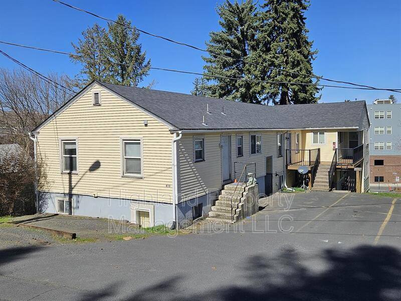 Apartment for rent at 410 SE McKenzie St #1, Pullman, WA 99163