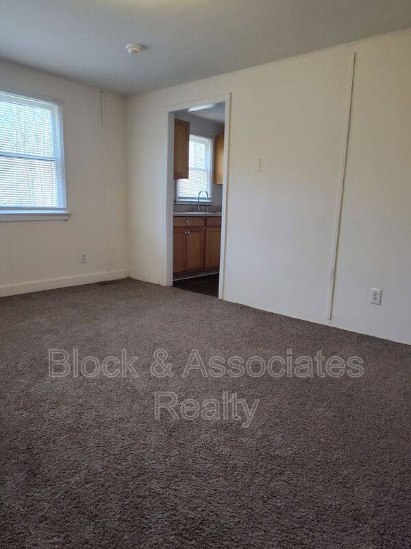 Apartment for rent at 1352 Briles Dr #4D, Asheboro, NC 27205